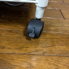 収納棚　スチールラック　キャスター付きの画像