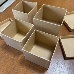 ペーパー　ボックス　の画像