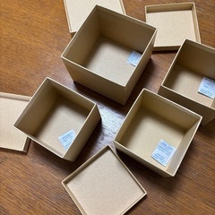 ペーパー　ボックス　の画像