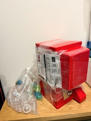 ガチャコップ　本体　新品