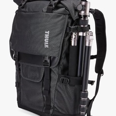 THULE　Covert DSLR Rolltop Backpackの画像