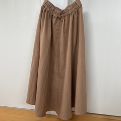 レディース　Mサイズ　膝丈スカート　の画像
