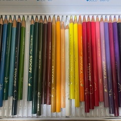 スヌーピー色鉛筆の画像