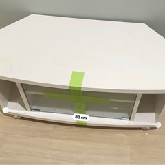 テレビテーブルの画像