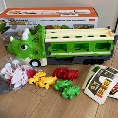 恐竜　おもちゃ　トラックの画像