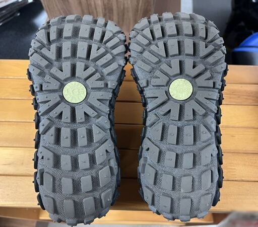 UGG アグ Venture Daze ベンチャーデイズ 23㎝ スリッポン 厚底 靴 中古 ☆札幌市 白石店  UGG アグ Venture Daze ベンチャーデイズ 23㎝ スリッポン 厚底 靴 