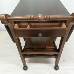 アンティークワゴン バタフライテーブルの画像