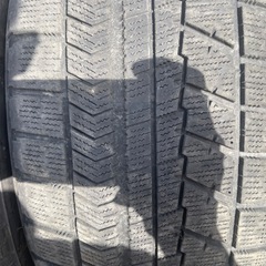 18年製　ブリヂストン　VRX 235/50R18 スタッドレスの画像