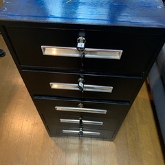 収納ロッカー　鍵付き　ブラックの画像