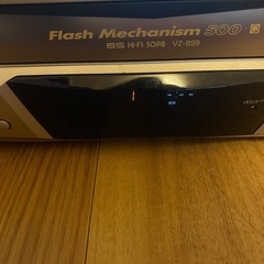 Hi-Fi S-Video対応のSANYO製VHSプレーヤーの画像