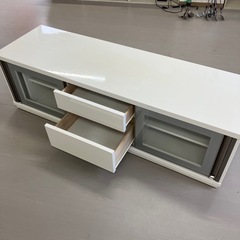 テレビラックの画像