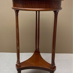 中古　ヴィンテージ　木製　サイドテーブル　オケージョナルテーブル　丸型　飾り台　花柄の画像