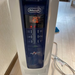 中古　美品　デロンギ　オイルヒーター　適用畳数〜8畳　の画像