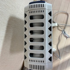 中古　美品　デロンギ　オイルヒーター　適用畳数〜8畳　の画像