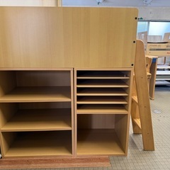 ニトリ　システムベッド　学習机の画像