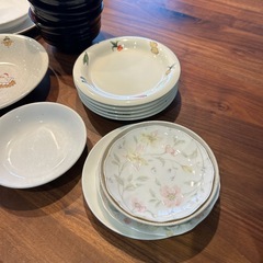 お皿　お椀　まとめ売りの画像