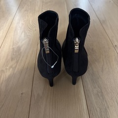 未使用　ブーティ　黒　
LL しまむら の画像