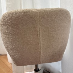 白 イス デスクチェア 回転の画像