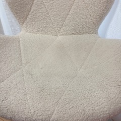 白 イス デスクチェア 回転の画像