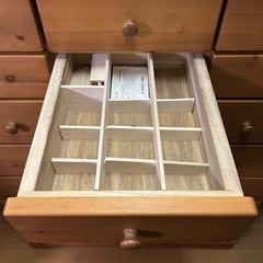 シャルドネ パイン材チェストの画像