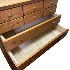 シャルドネ パイン材チェストの画像