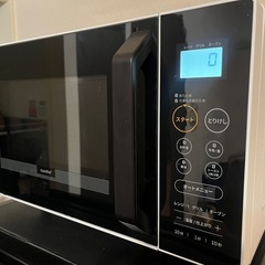 電子レンジ（オーブン機能付き）の画像