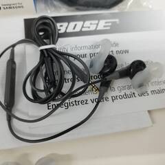 【良品】BOSE SoundSport in-ear headphones/有線イヤホン/チャコールブラックの画像