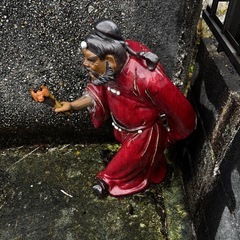 置物　陶器の画像