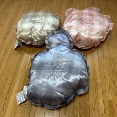 ちいかわクッション3点セットの画像