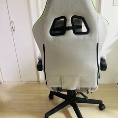 ゲーミングちぇチェアの画像