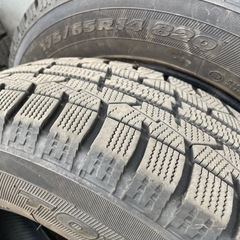 175/65R14 スタッドレスタイヤ　の画像