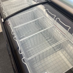 冷凍ショーケースの画像