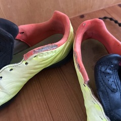 adidasトレーニングシューズ20cmの画像