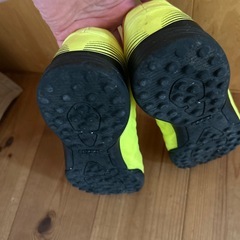 adidasトレーニングシューズ20cmの画像