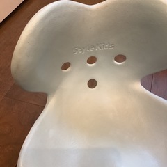 style kids 姿勢矯正椅子の画像