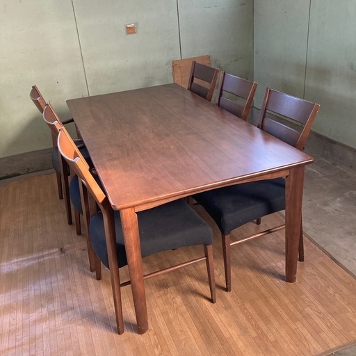 大きめ６人用キッチンテーブル