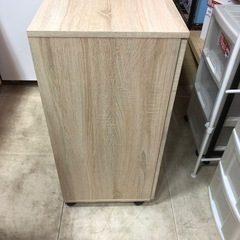 食器棚（ロータイプ）の画像