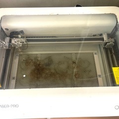 日本製レーザー加工機の画像