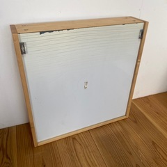 IKEA 鏡　60×60の画像