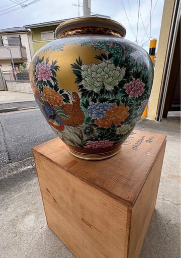九谷焼 竹隆作（北村隆）金牡丹金鶏大花瓶大壺木箱入り (もしもし) 本