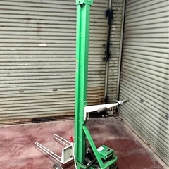 バッテリー式　32kg 米袋リフター◆アテックス　　の画像