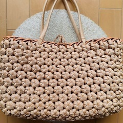 トモコさんの手作りカゴバッグの画像