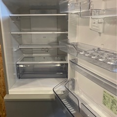 【中古】AQUA　3ドア冷蔵庫　355リットル　2020年製【E1125IK】の画像