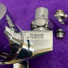 【TOTO】 トートー シングルレバー 混合栓 TKGG30E 水栓金具 リフォーム DIY キッチン用 蛇口 水道 台所 A0905の画像