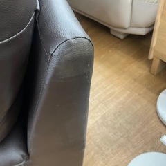 ☆ドリーム荒牧店☆ジモティー割引有【クリーニング済】 レザーソファー　現状販売の画像