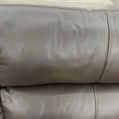 ☆ドリーム荒牧店☆ジモティー割引有【クリーニング済】 レザーソファー　現状販売の画像