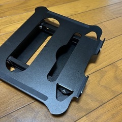 パソコンの高さ調節の台の画像