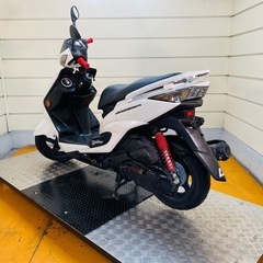 32439km ★始動動画あり★　ヤマハ　シグナス125X 3型SE44J 小型　兵庫県　神戸市　バイクの画像