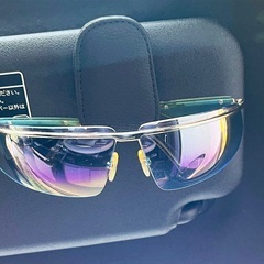 ☆クルマのアクセサリーセット☆美品ヘッドレストなど3点の画像