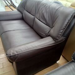 ★リユースのサカイつくば店★TK7435  2人かけソファ ブラウン H80×D75×W125 クリーニング済みの画像